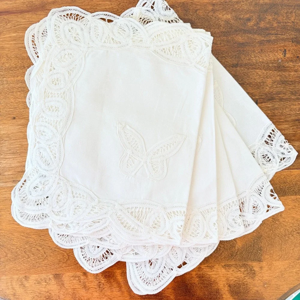 Vintage White Battenberg Lace Butterfly Embroidered Linen Placemats Set of 4